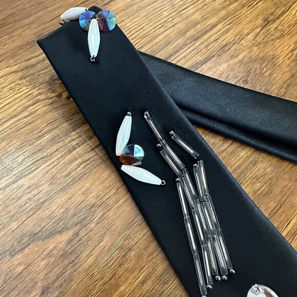 Vintage Tony Alamo of Nashville one of a kind hand beaded satin tie - Picture 4 of 6